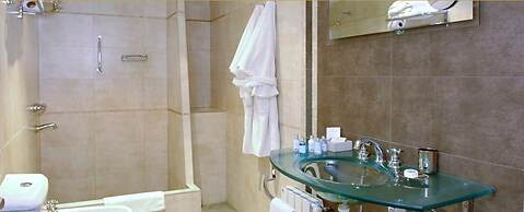 Montañas Azules Apart Hotel