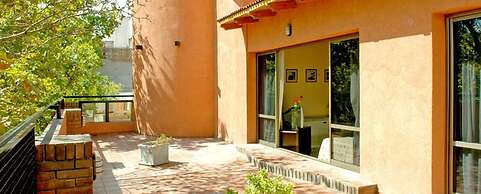 Montañas Azules Apart Hotel