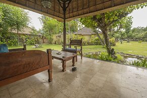 Taman Sari Bali Resort & Spa