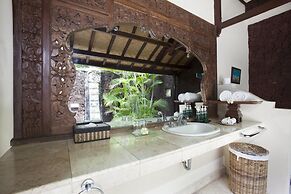 Taman Sari Bali Resort & Spa