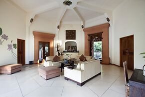 Taman Sari Bali Resort & Spa