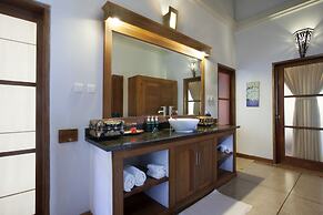 Taman Sari Bali Resort & Spa