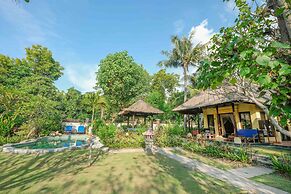 Amertha Bali Villas Beach Front Resort and Spa