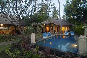 Amertha Bali Villas Beach Front Resort and Spa