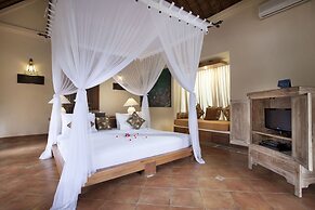 Amertha Bali Villas Beach Front Resort and Spa