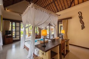 Amertha Bali Villas Beach Front Resort and Spa