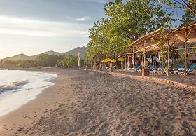 Amertha Bali Villas Beach Front Resort and Spa