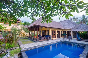 Amertha Bali Villas Beach Front Resort and Spa