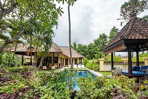 Amertha Bali Villas Beach Front Resort and Spa