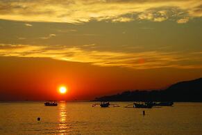 Amertha Bali Villas Beach Front Resort and Spa