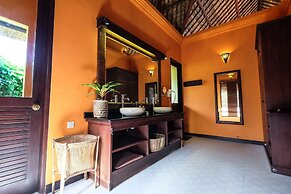 Amertha Bali Villas Beach Front Resort and Spa