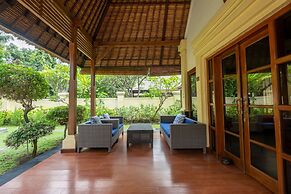 Amertha Bali Villas Beach Front Resort and Spa