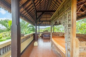 Amertha Bali Villas Beach Front Resort and Spa