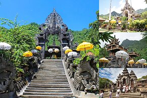 Amertha Bali Villas Beach Front Resort and Spa