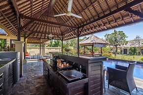 Amertha Bali Villas Beach Front Resort and Spa