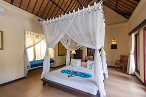 Amertha Bali Villas Beach Front Resort and Spa