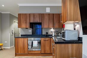 Stewart by Heeton Concept
