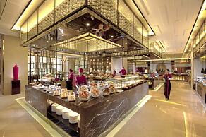 Hilton Guangzhou Baiyun - Free Shuttle for Canton Fair Period, Close t