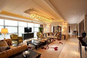 Hilton Guangzhou Baiyun - Free Shuttle for Canton Fair Period, Close t