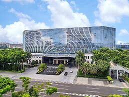 Hilton Guangzhou Baiyun - Free Shuttle for Canton Fair Period, Close t