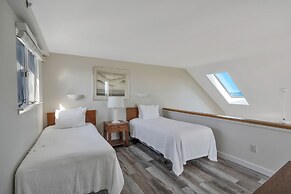 Windward Shores Ocean Resort