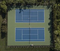 Windward Shores Ocean Resort