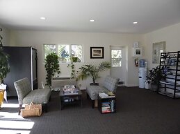 Windward Shores Ocean Resort