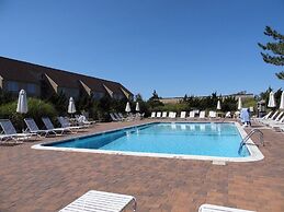 Windward Shores Ocean Resort