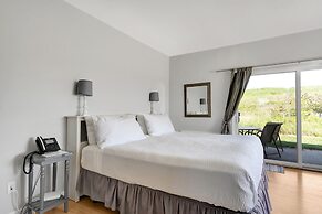 Windward Shores Ocean Resort