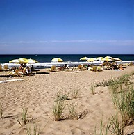 Windward Shores Ocean Resort