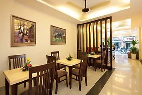 Rising Dragon Estate Hotel