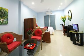 Rising Dragon Estate Hotel