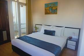 Rising Dragon Estate Hotel