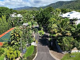 Oasis at Palm Cove