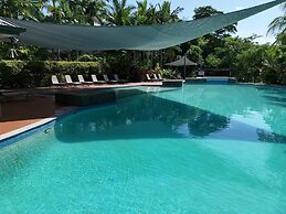 Oasis at Palm Cove