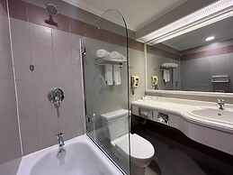 Hotel Shangri-La Kota Kinabalu