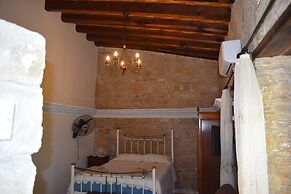 Vasilopoulos House