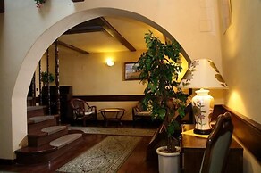 Barbakan Hotel