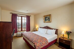 Silverland Inn and Suites