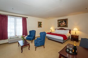 Silverland Inn and Suites