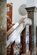 The Ashbee Hotel