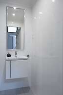 Angel House Aparthotel