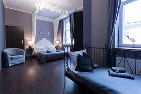 Angel House Aparthotel