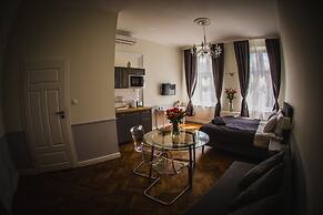 Angel House Aparthotel