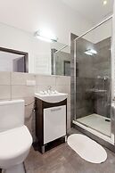 Angel House Aparthotel