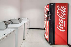 Motel 6 Cleburne, TX