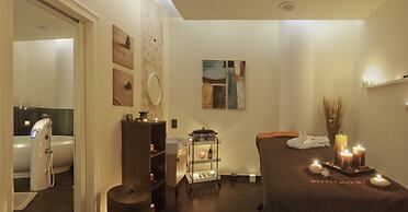 La Marquise Luxury Resort Complex