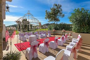 La Marquise Luxury Resort Complex