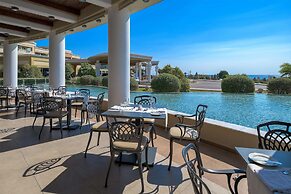 La Marquise Luxury Resort Complex