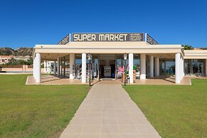 La Marquise Luxury Resort Complex